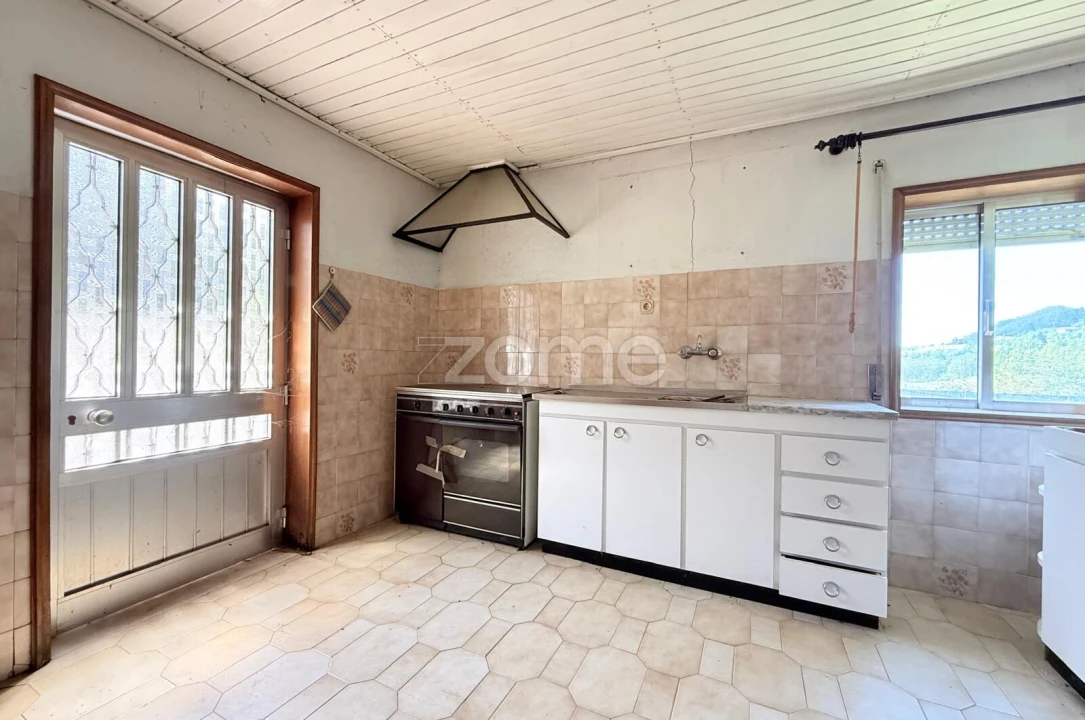 Moradia T2 para Venda em Pedreira, Rande e Sernande Foto 6