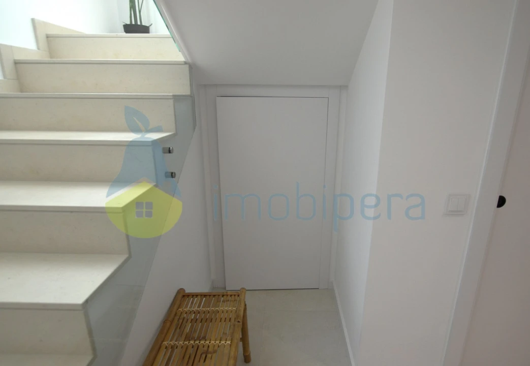 Moradia T3 para Venda em Quarteira Foto 23