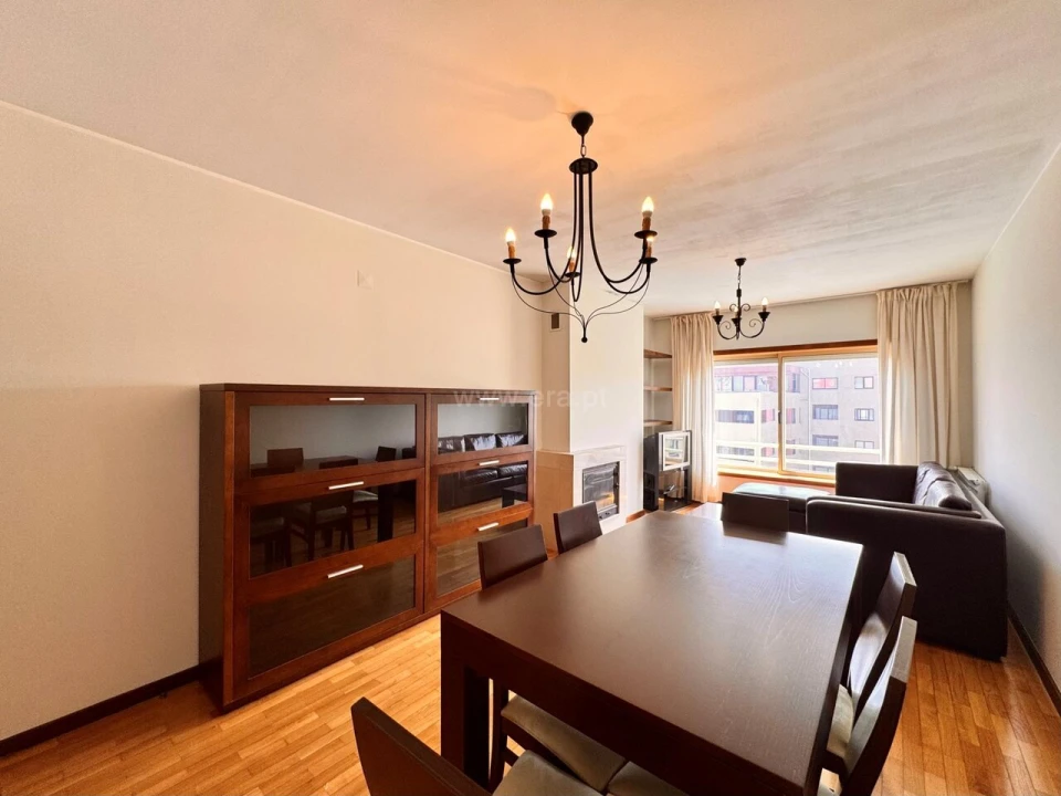Apartamento T2 para Venda em Gulpilhares e Valadares Foto 1