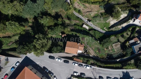 Moradia T3 para Venda em Campelo e Ovil
