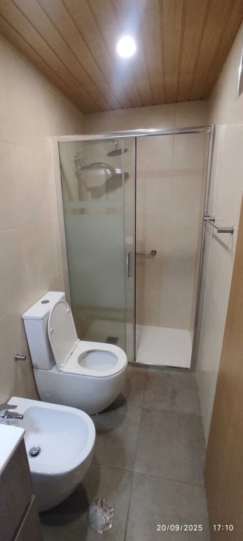 Moradia T4 para Venda em Manteigas (Santa Maria)