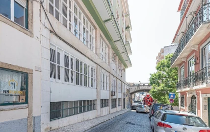 Armazém para Arrendamento em Avenidas Novas