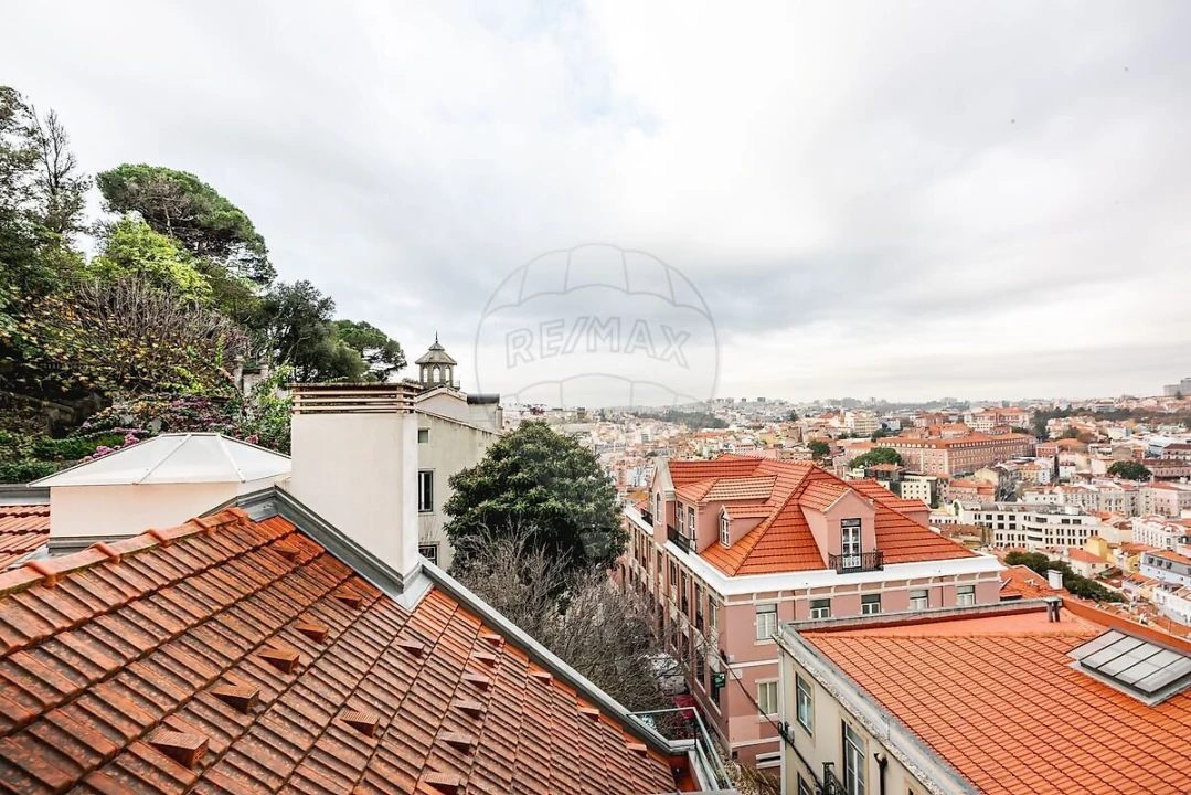 Apartamento T2 para Venda em Santa Maria Maior Foto 24