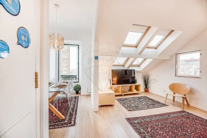 Apartamento T2 para Venda em Santa Maria Maior