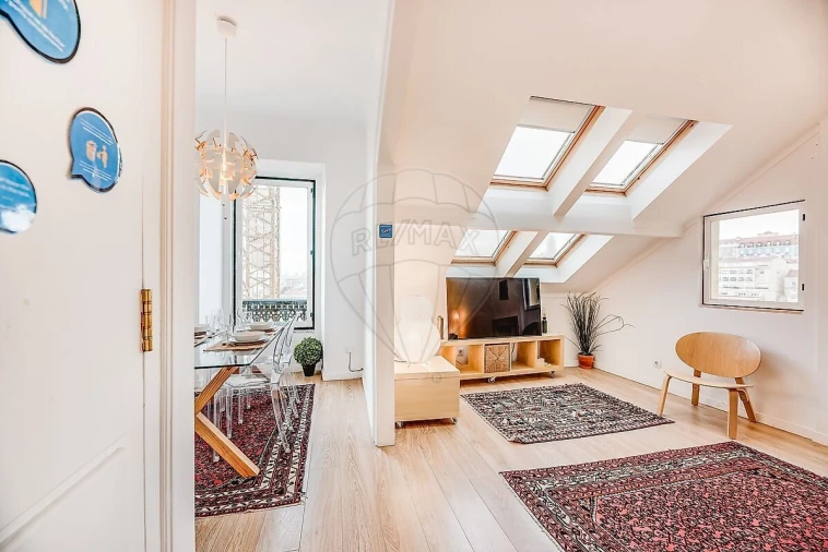 Apartamento T2 para Venda em Santa Maria Maior Foto 7
