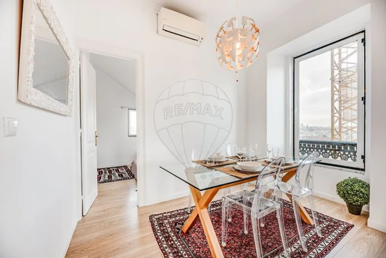 Apartamento T2 para Venda em Santa Maria Maior Foto 4