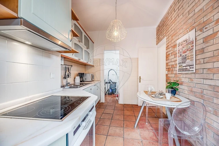 Apartamento T2 para Venda em Santa Maria Maior Foto 17