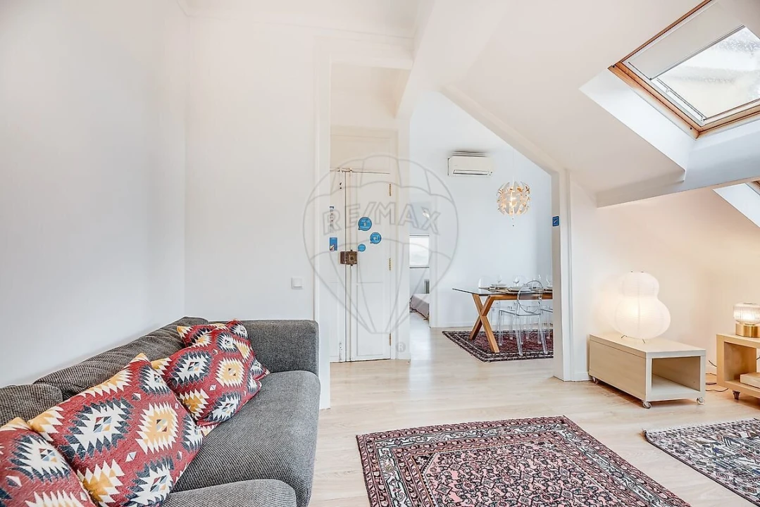 Apartamento T2 para Venda em Santa Maria Maior Foto 2