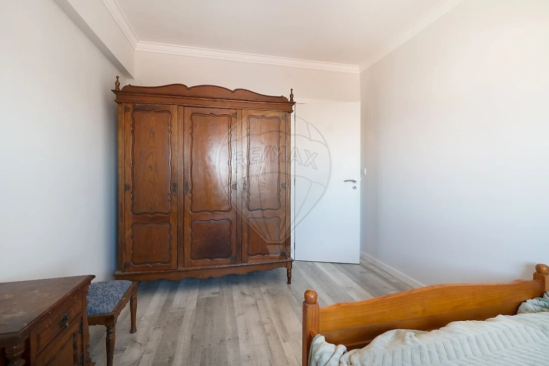 Apartamento T3 para Venda em Amora Foto 9