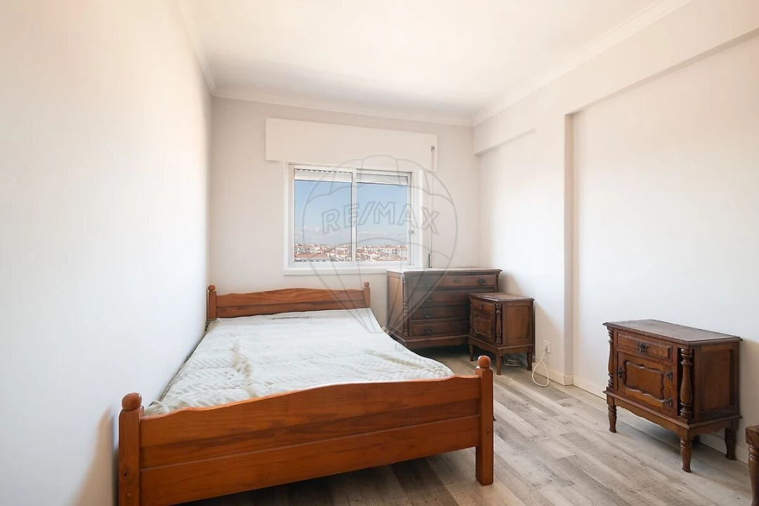 Apartamento T3 para Venda em Amora Foto 8
