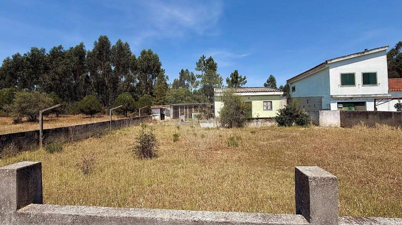 Terreno para Venda em Moita Foto 5