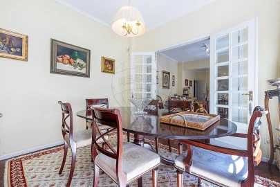 Apartamento T4 para Venda em Avenidas Novas