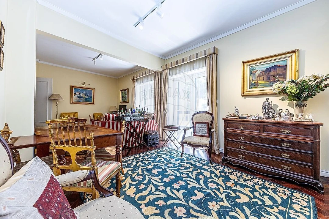 Apartamento T4 para Venda em Avenidas Novas Foto 9