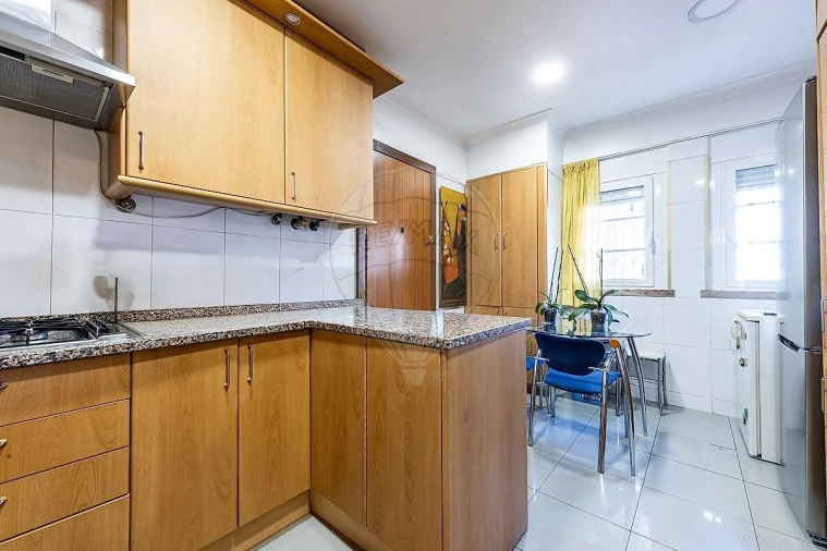 Apartamento T4 para Venda em Avenidas Novas Foto 26
