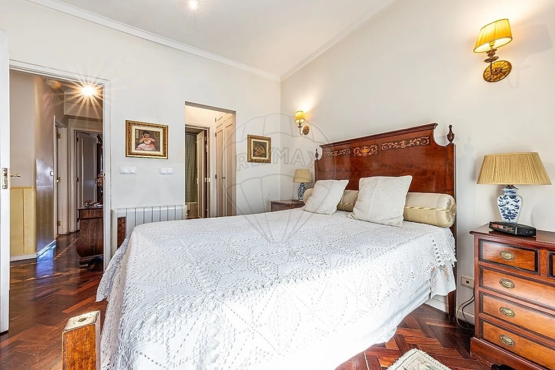 Apartamento T4 para Venda em Avenidas Novas Foto 17