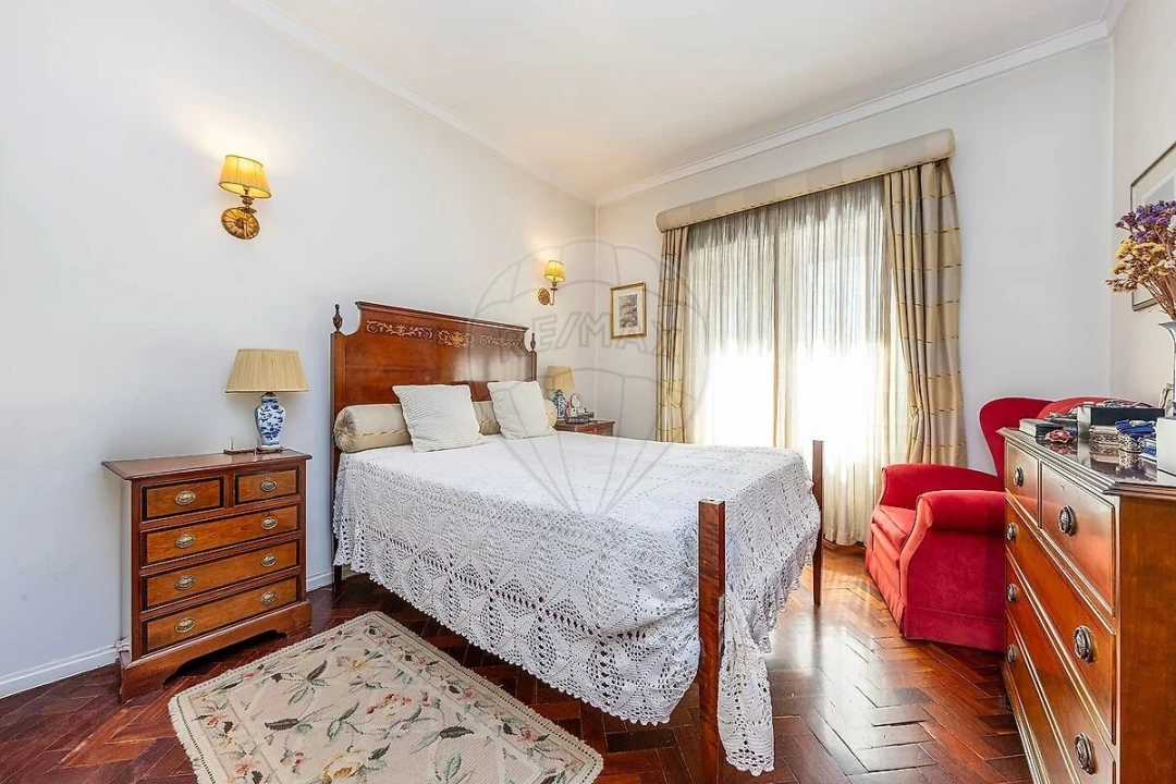Apartamento T4 para Venda em Avenidas Novas Foto 14
