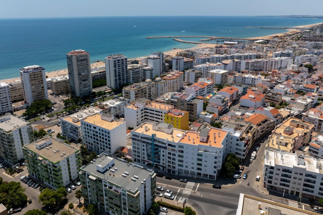 Apartamento T4 para Venda em Quarteira Foto 1