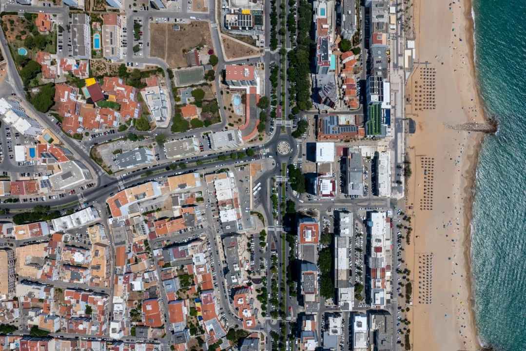 Apartamento T4 para Venda em Quarteira Foto 29