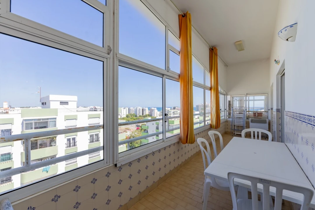 Apartamento T4 para Venda em Quarteira Foto 10