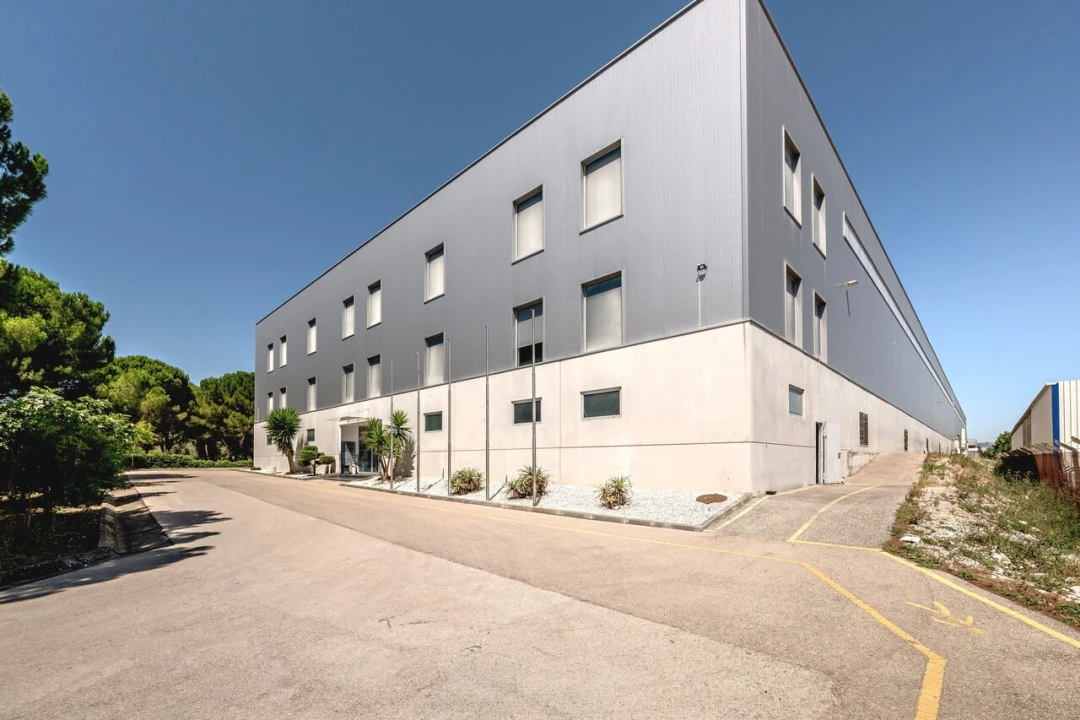 Armazém para Venda em Carregado e Cadafais Foto 2