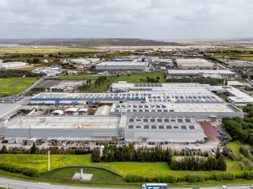 Armazém para Venda em Carregado e Cadafais