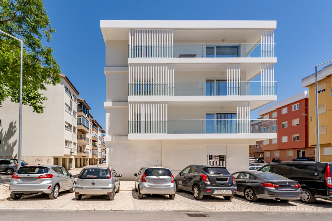 Apartamento T4 para Venda em Cascais e Estoril Foto 2