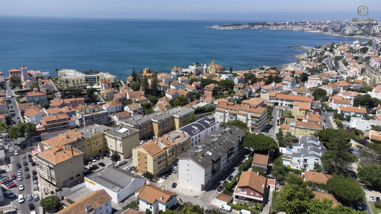 Apartamento T4 para Venda em Cascais e Estoril Foto 35