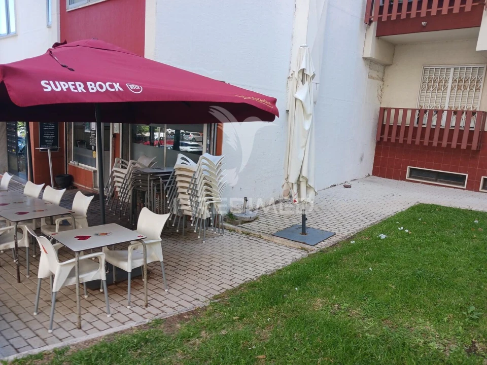 Loja para Venda em Alfragide Foto 22