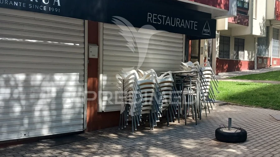 Loja para Venda em Alfragide