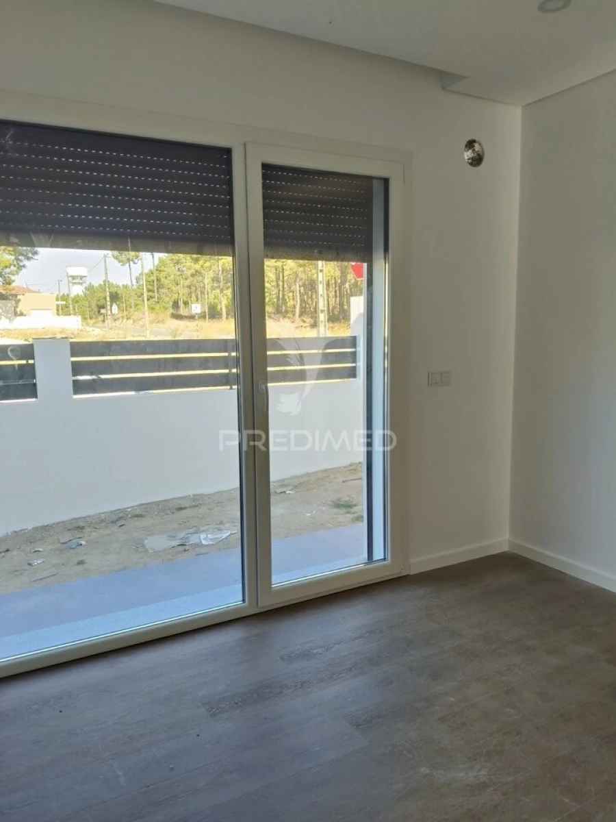 Moradia T3 para Venda em Fernao Ferro Foto 16