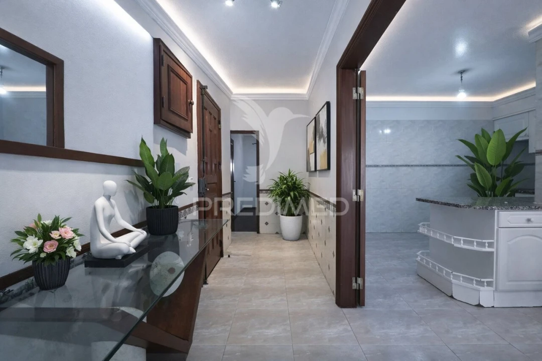 Apartamento T2 para Venda em Algueirão-Mem Martins Foto 1