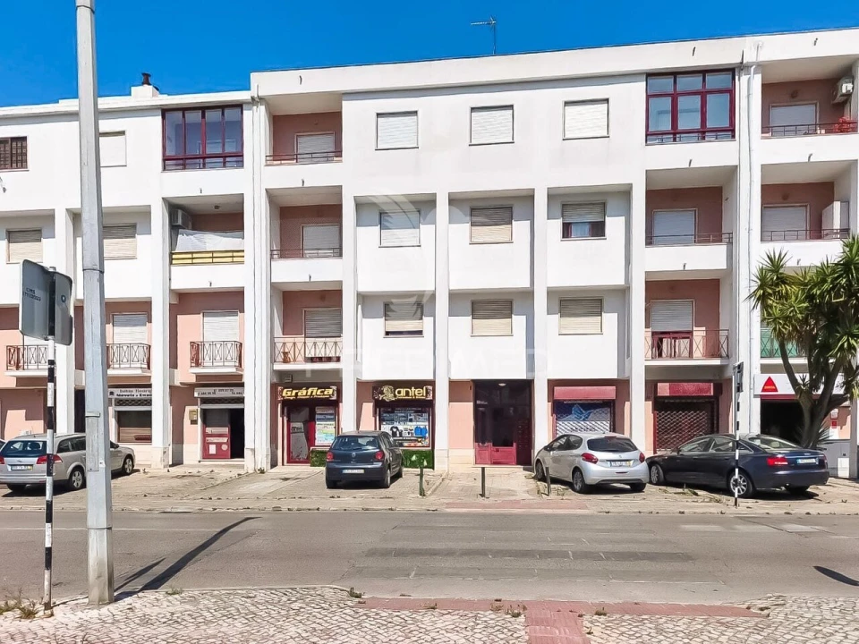 Apartamento T4 para Venda em Amora Foto 15