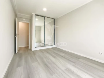 Apartamento T4 para Venda em Amora