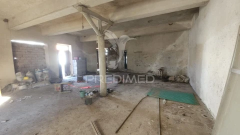 Moradia T5 para Venda em São Marcos da Serra