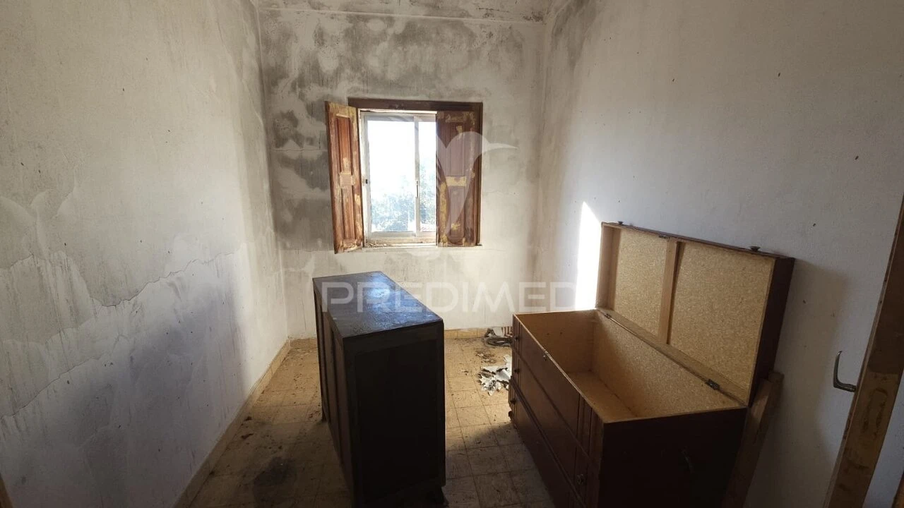 Moradia T5 para Venda em São Marcos da Serra Foto 24