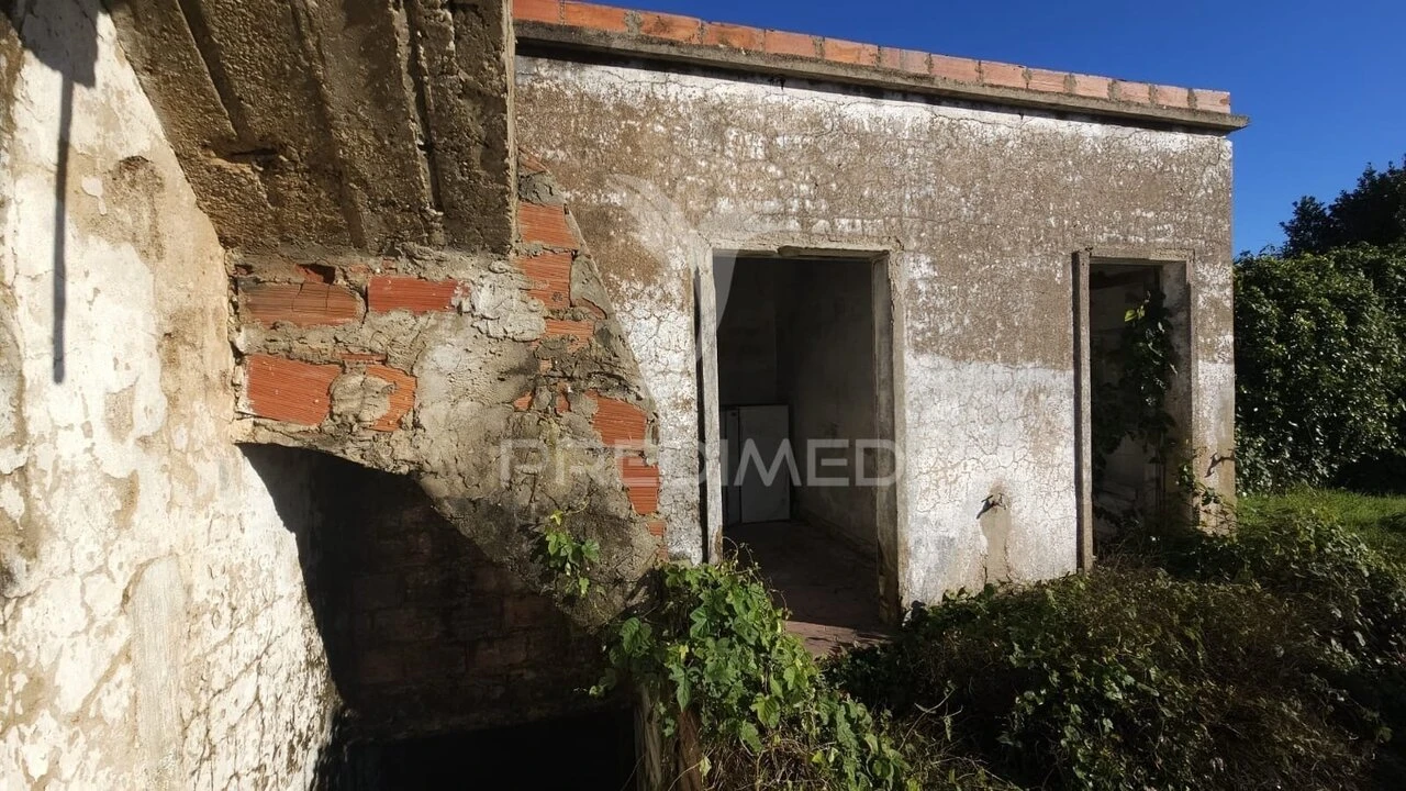 Moradia T5 para Venda em São Marcos da Serra Foto 5