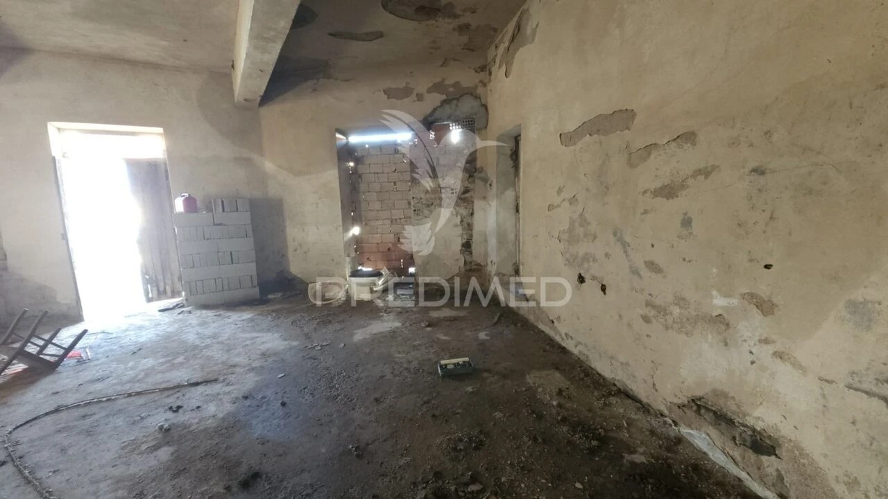 Moradia T5 para Venda em São Marcos da Serra Foto 17