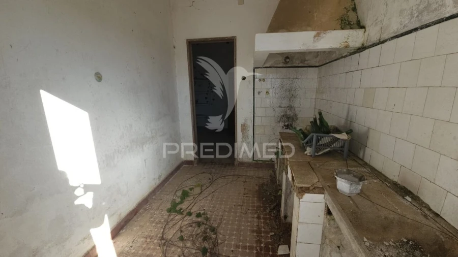 Moradia T5 para Venda em São Marcos da Serra Foto 23