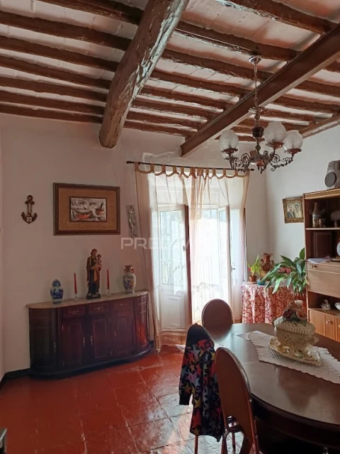 Moradia T4 para Venda em São João Baptista