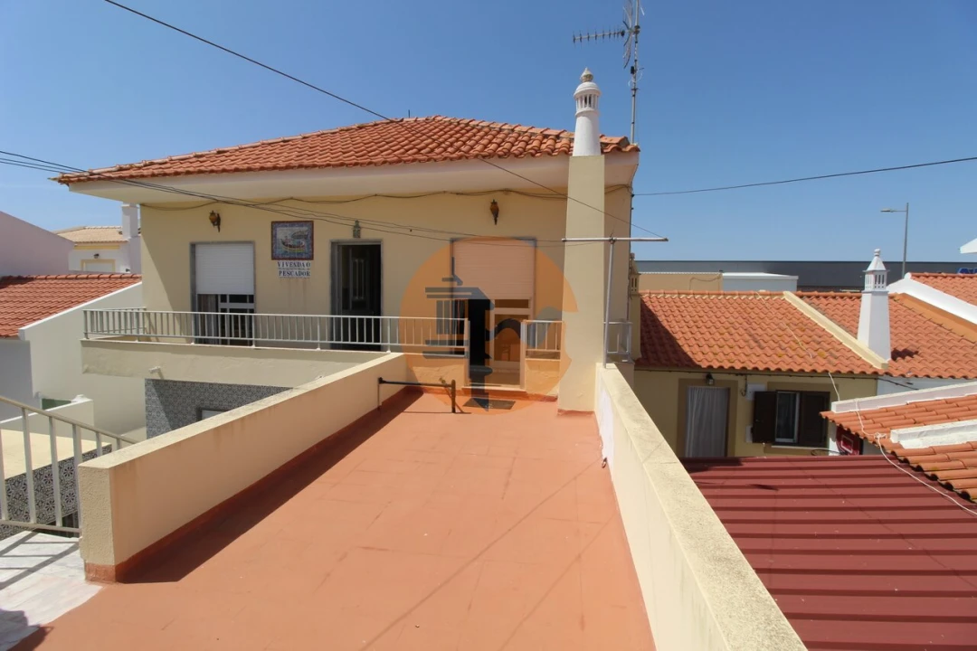 Moradia T4 para Venda em Altura Foto 1