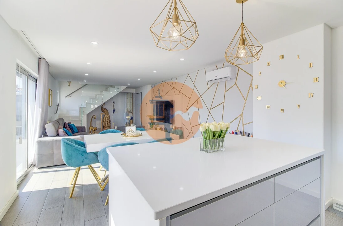 Apartamento T2 para Venda em Vila Real de Santo Antonio Foto 8