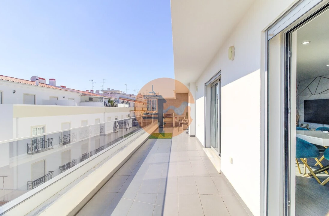 Apartamento T2 para Venda em Vila Real de Santo Antonio Foto 1