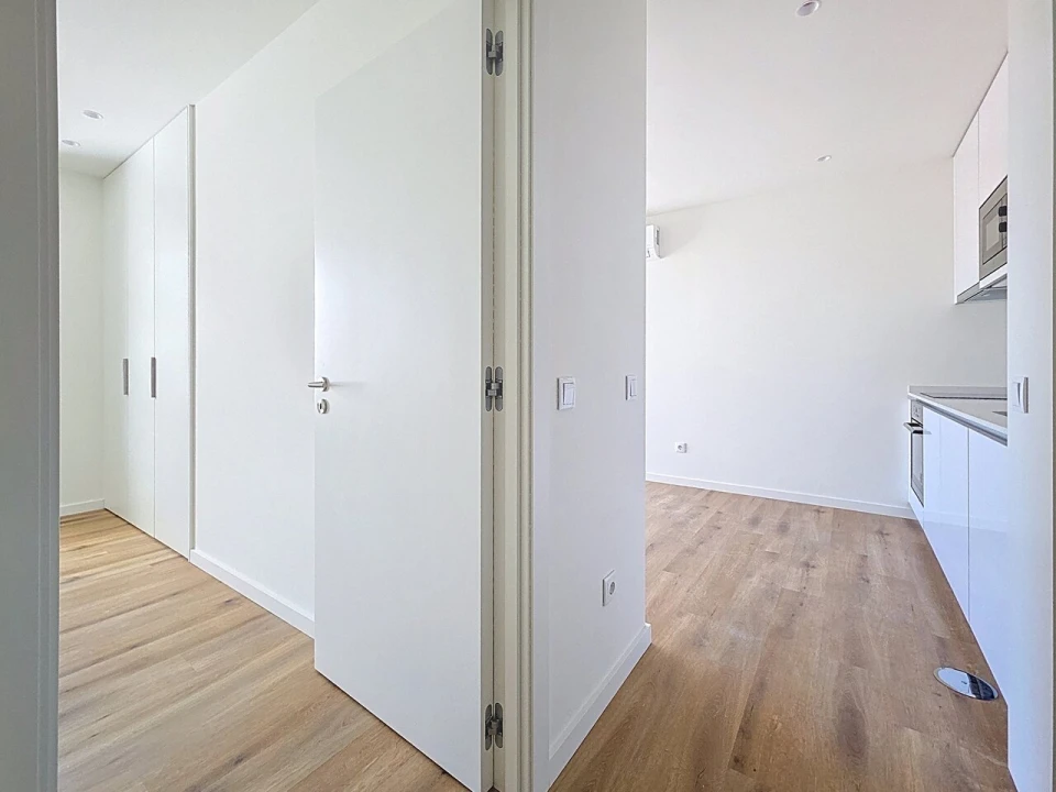 Apartamento T1 para Venda em Portimão Foto 5