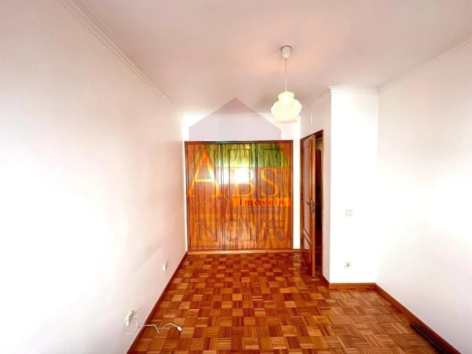 Apartamento T2 para Venda em Braga (São José de São Lázaro e São João do Souto) Foto 18