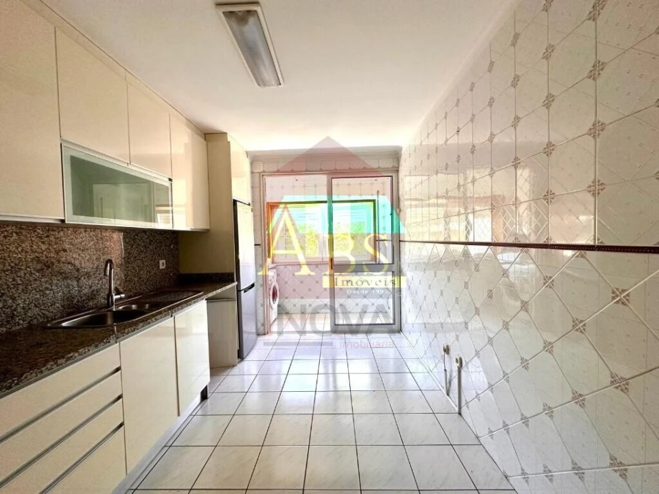 Apartamento T2 para Venda em Braga (São José de São Lázaro e São João do Souto) Foto 1