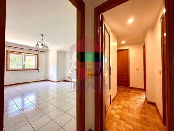 Apartamento T2 para Venda em Braga (São José de São Lázaro e São João do Souto)