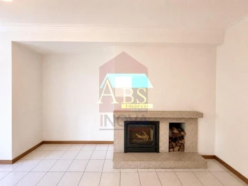 Apartamento T2 para Venda em Braga (São José de São Lázaro e São João do Souto)