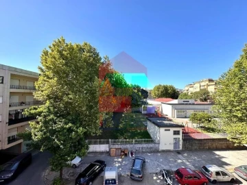 Apartamento T2 para Venda em Braga (São José de São Lázaro e São João do Souto)