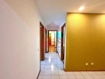 Apartamento T2 para Venda em Braga (São José de São Lázaro e São João do Souto)