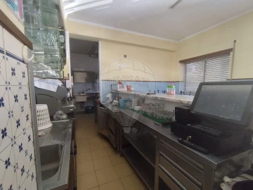 Loja para Venda em Eiras e São Paulo de Frades